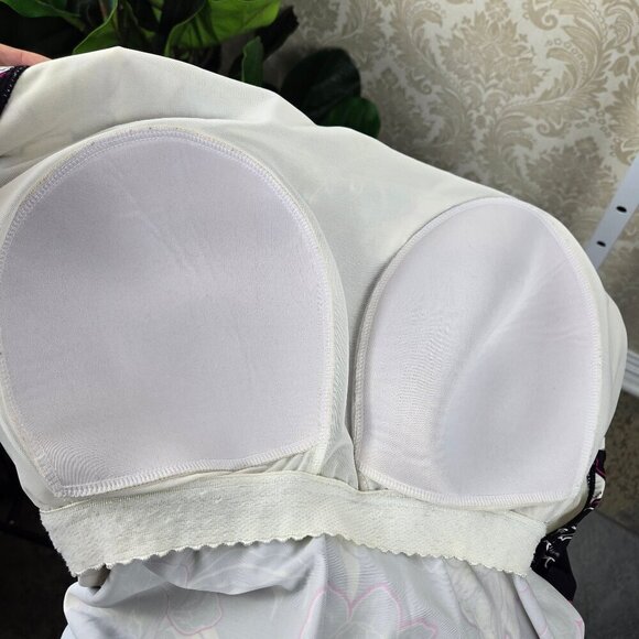 Avenue Size 18W Black White Pink Floral Pattern Tankini Top Handkerchief Hem - Picture 9 of 12